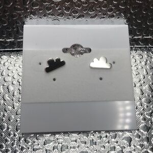 🚫SOLD🚫 Cloud Studs Earrings